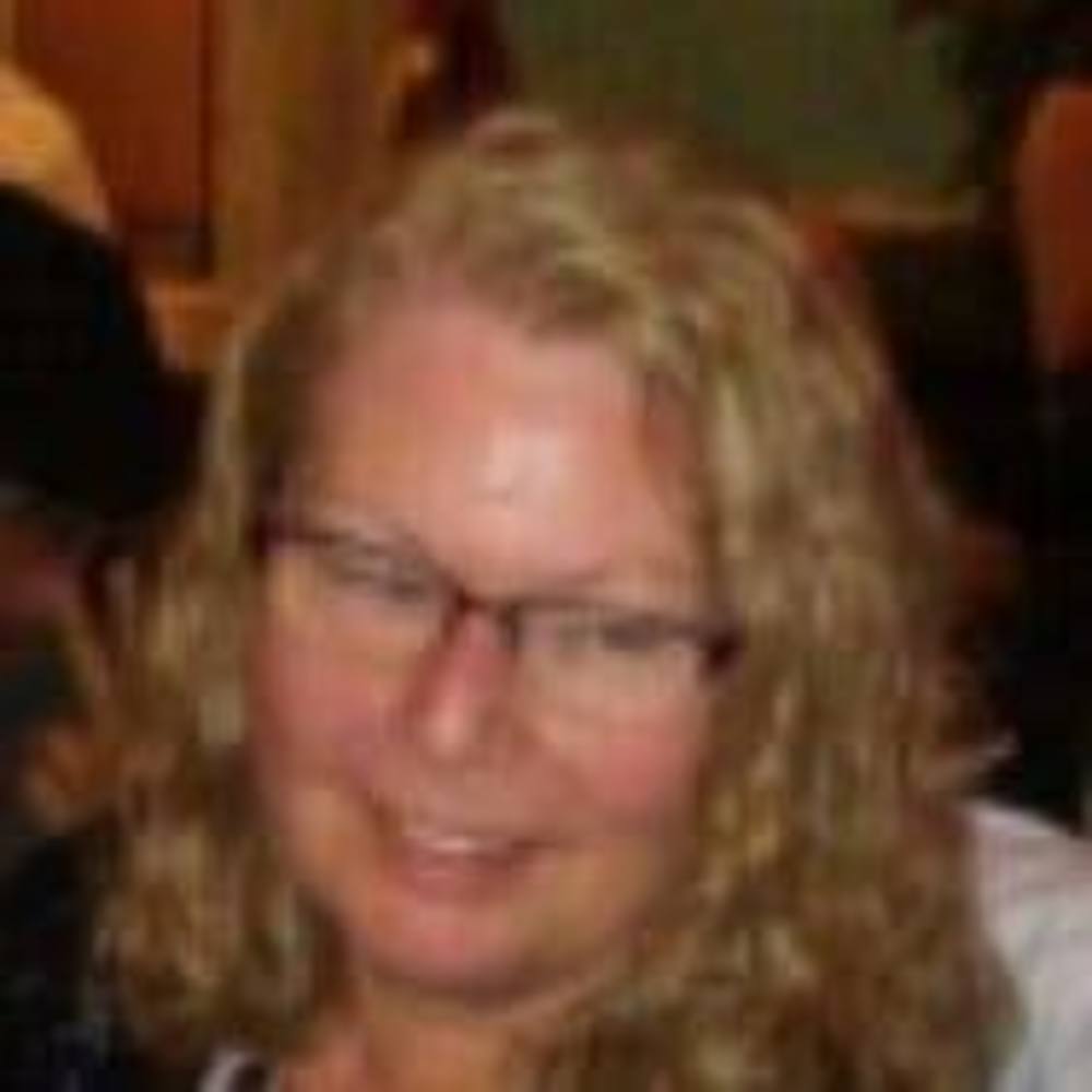 Meet your Posher, Deborah